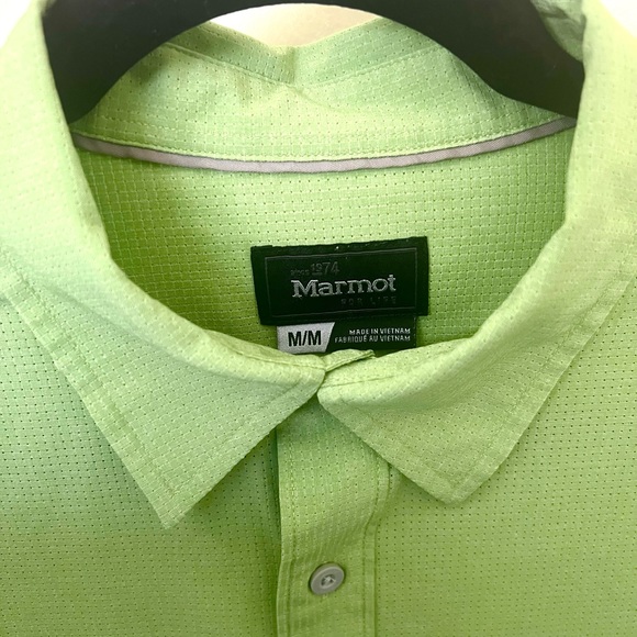 Marmot short sleeve green breathable button down. 100% polyester. Medium - Picture 2 of 4